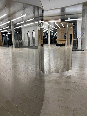 Recepce (regionalní centrála ČSOB, Hradec Králové)